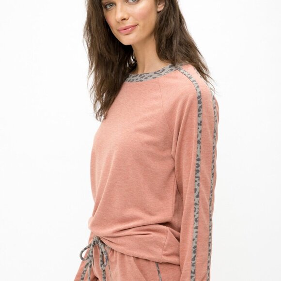 MYSTREE Cozy Rust Lounge Top with Leopard Trim | Long Sleeve Pullover - Picture 2 of 7